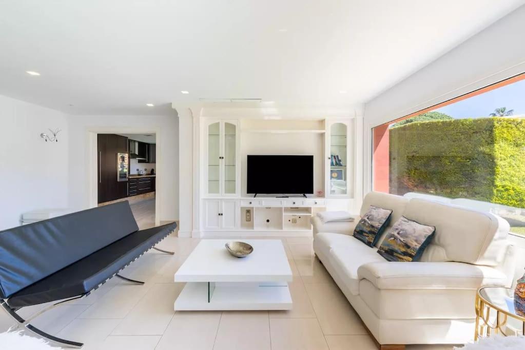 Ohana Luxury Villa With Heated Pool Malaga Zewnętrze zdjęcie