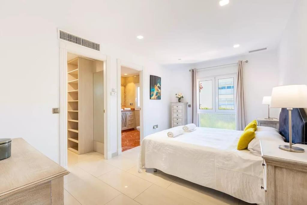 Ohana Luxury Villa With Heated Pool Malaga Zewnętrze zdjęcie