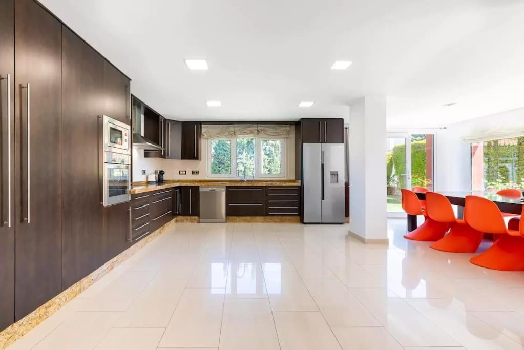 Ohana Luxury Villa With Heated Pool Malaga Zewnętrze zdjęcie