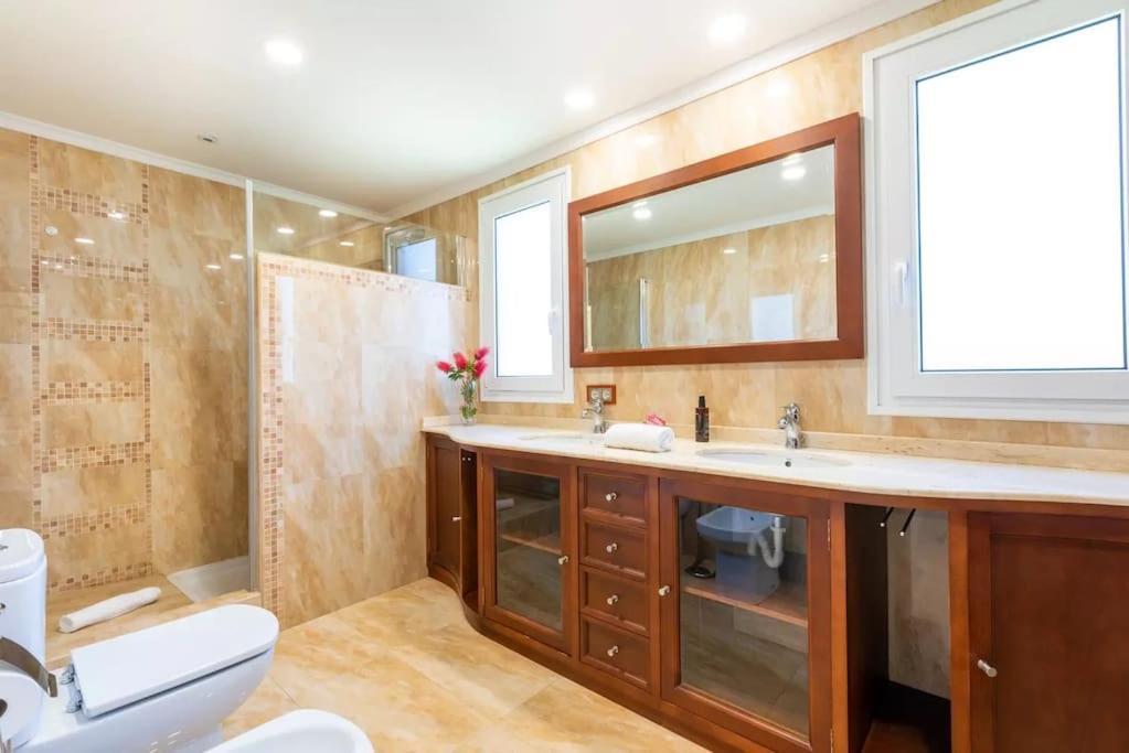 Ohana Luxury Villa With Heated Pool Malaga Zewnętrze zdjęcie